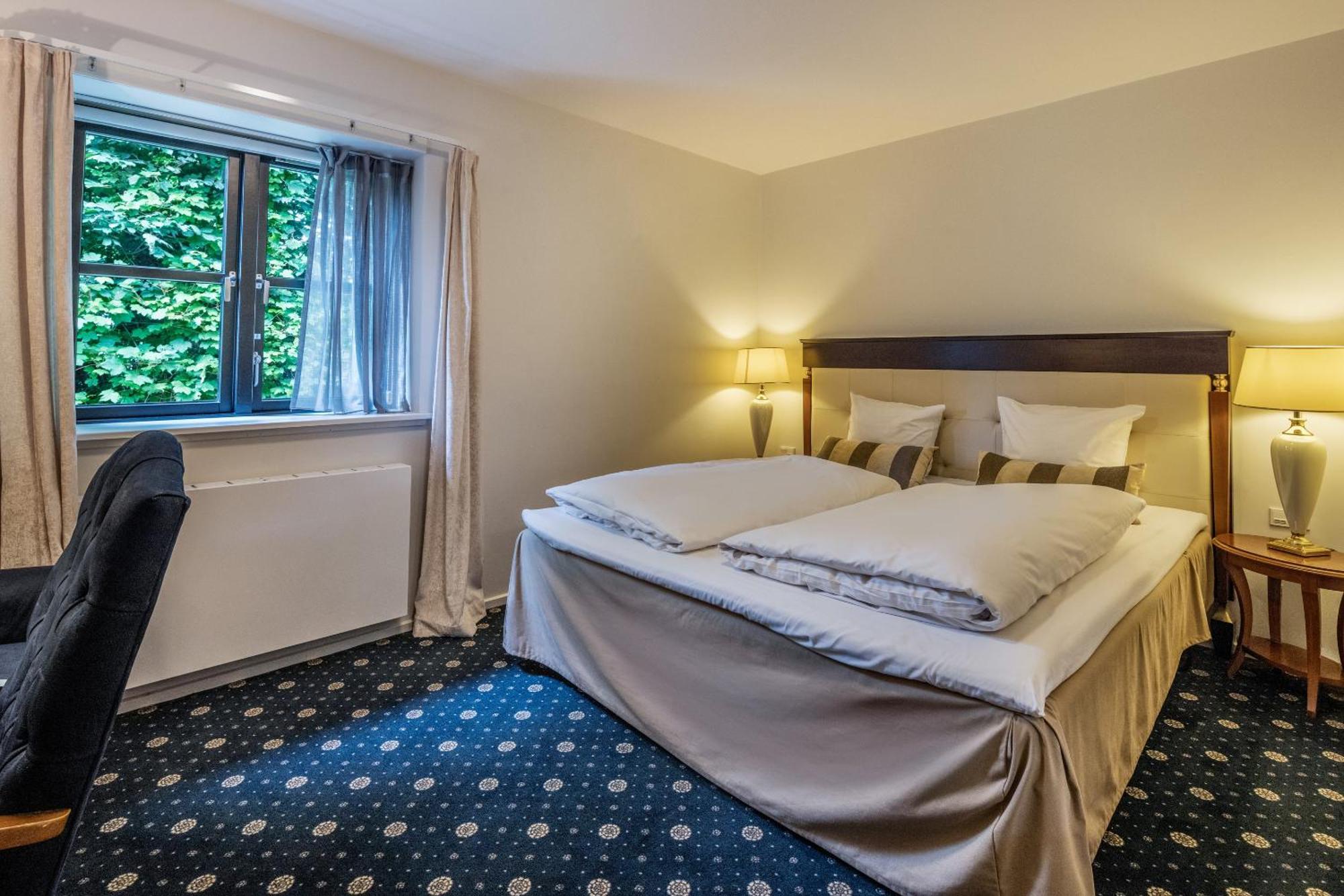Hotel Scheelsminde 4*